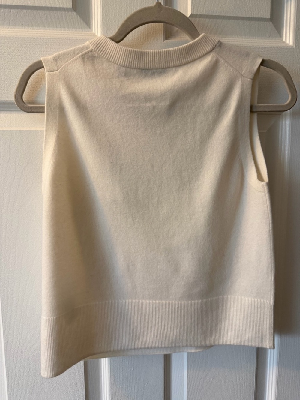 Vince Ivory Sleeveless Henley Knit Tank - Picture 4 of 6